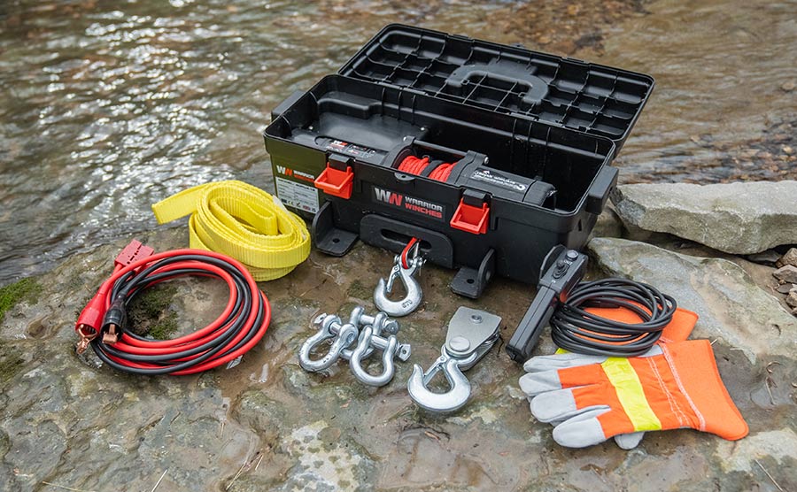 Trojan 4,000lb 12v Portable Utility Winch - Synthetic Rope - Image 6